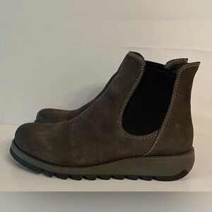 Fly London Salv Grey Suede Leather Wedge Chelsea Boots 41